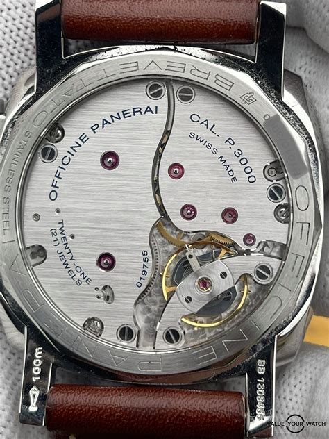 From Dials To Straps: Mastering Your Panerai Purchase